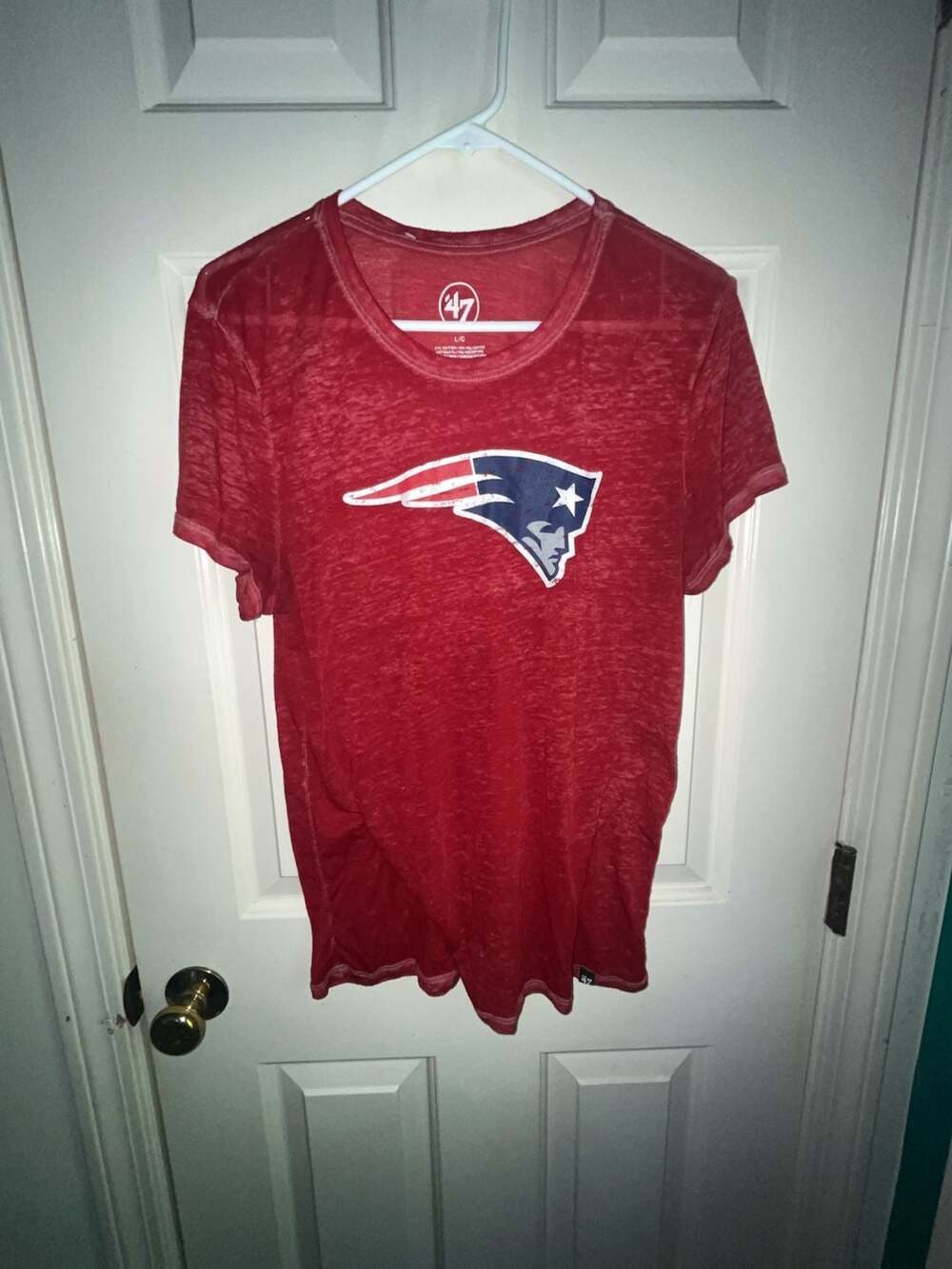 '47 Brand New England Patriots Distressed Logo Burnout T-Shirt